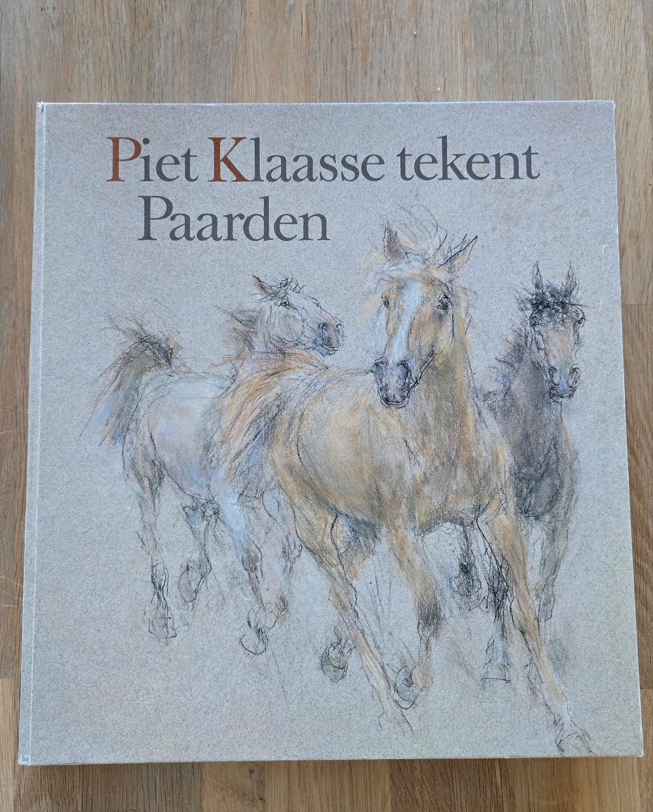 Piet Klaasse tekent Paarden - Boek met illustraties, Ophalen of Verzenden, Zo goed als nieuw, Piet Klaasse, Nederland