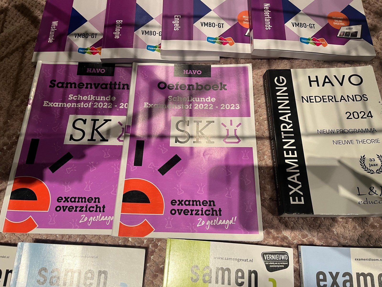 Examenbundels en samenvattingen VMBO GT/HAVO/VWO, Boeken, Schoolboeken, Ophalen, Gelezen, HAVO, Scheikunde