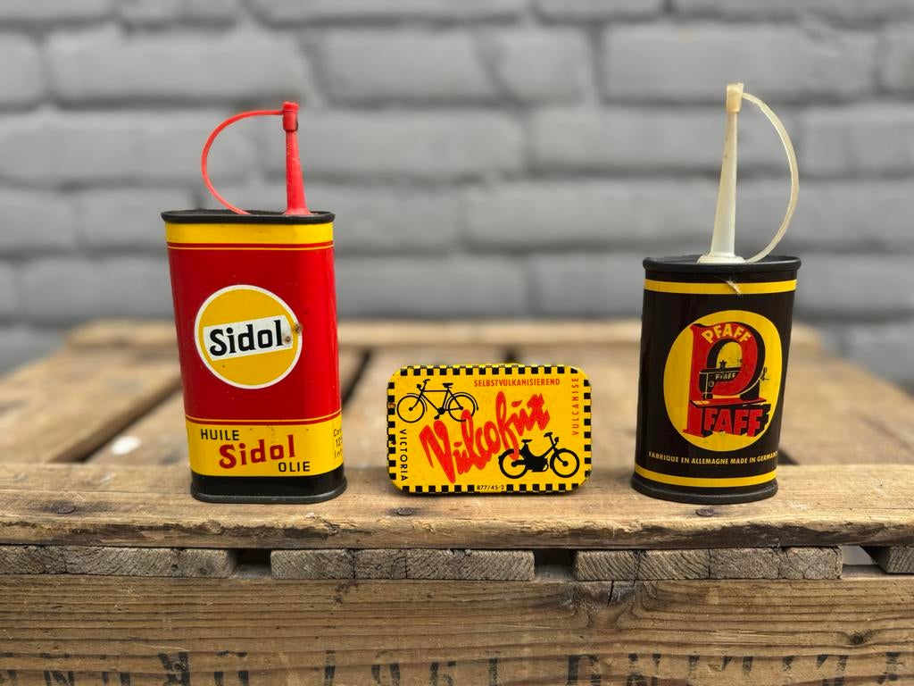 Vintage blikken: Sidol olie, Pfaff olie & Nikofix reparaties, Ophalen of Verzenden