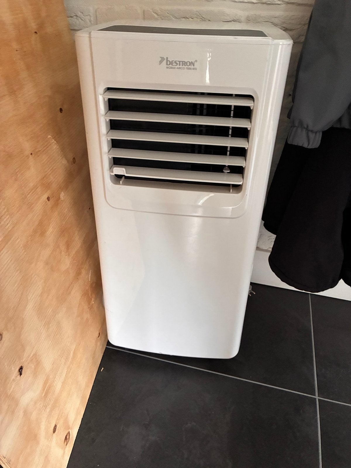 Bestron Mobiele Airco - Compact en Efficiënt, Witgoed en Apparatuur, Ophalen, Minder dan 60 m³, 3 snelheden of meer, Zo goed als nieuw