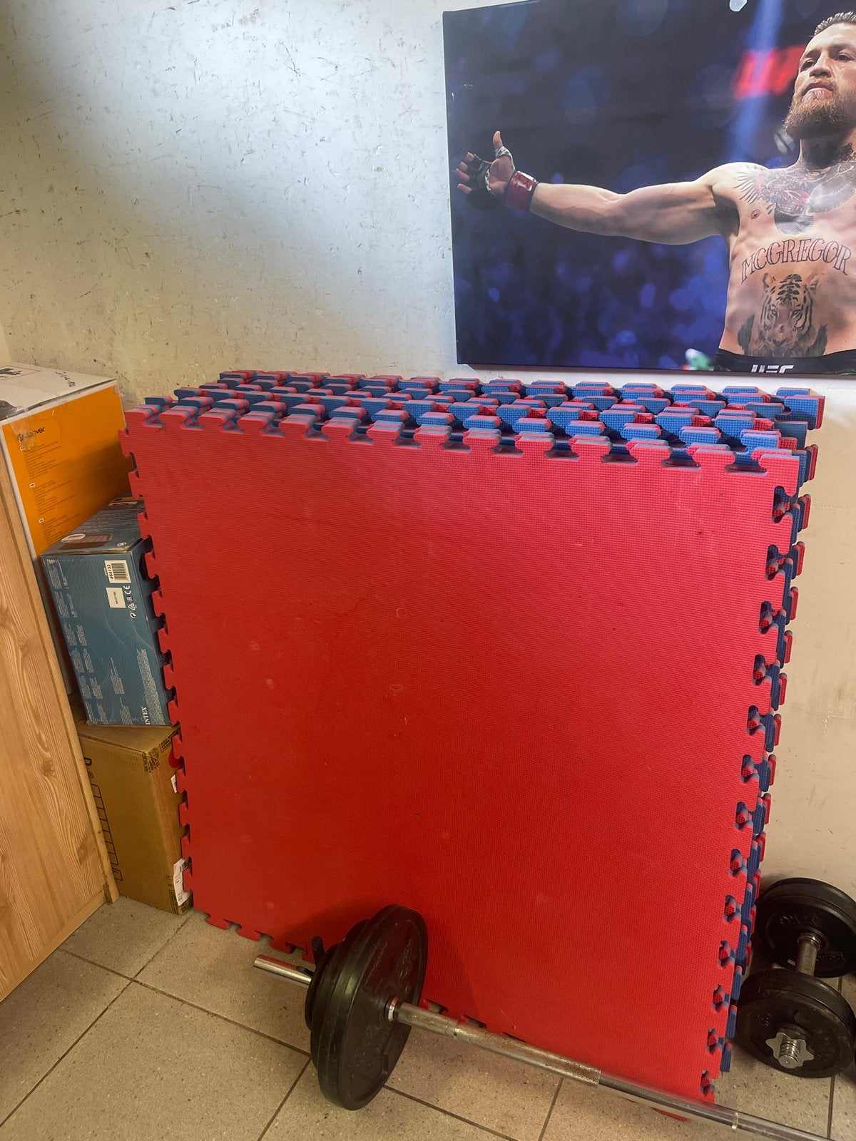 14 Fitnessmatten / Vloertegels voor thuissportschool, Sport en Fitness, Fitnessmaterialen, Ophalen, Gebruikt, Armen, Fitnessmat