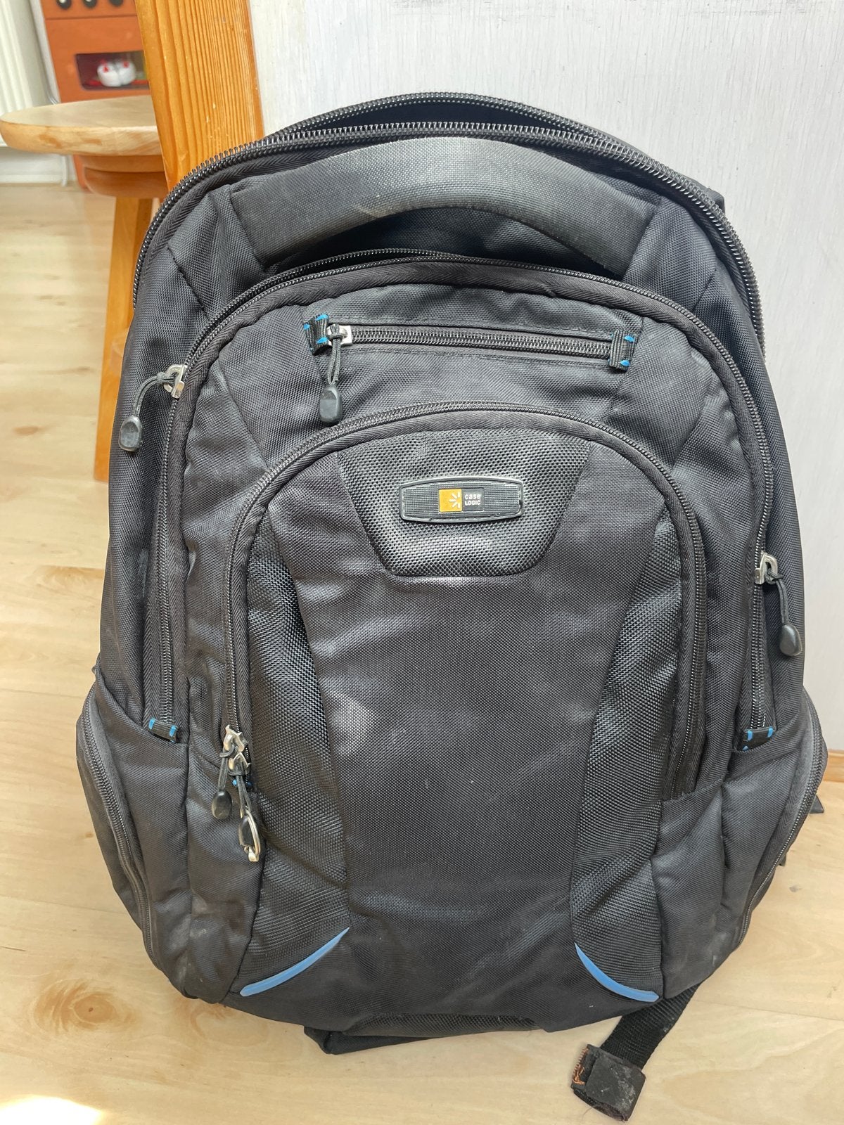 Case Logic Laptoptas/Rugzak - Zwart, Gebruikt, 25 tot 40 cm, Ophalen of Verzenden, Overige merken