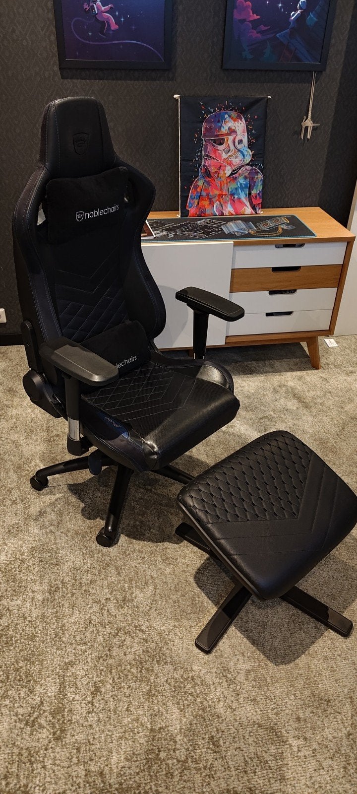 Noblechairs Epic edition + premium leather footrest, Ophalen, Gebruikt, Zwart, Gaming bureaustoel