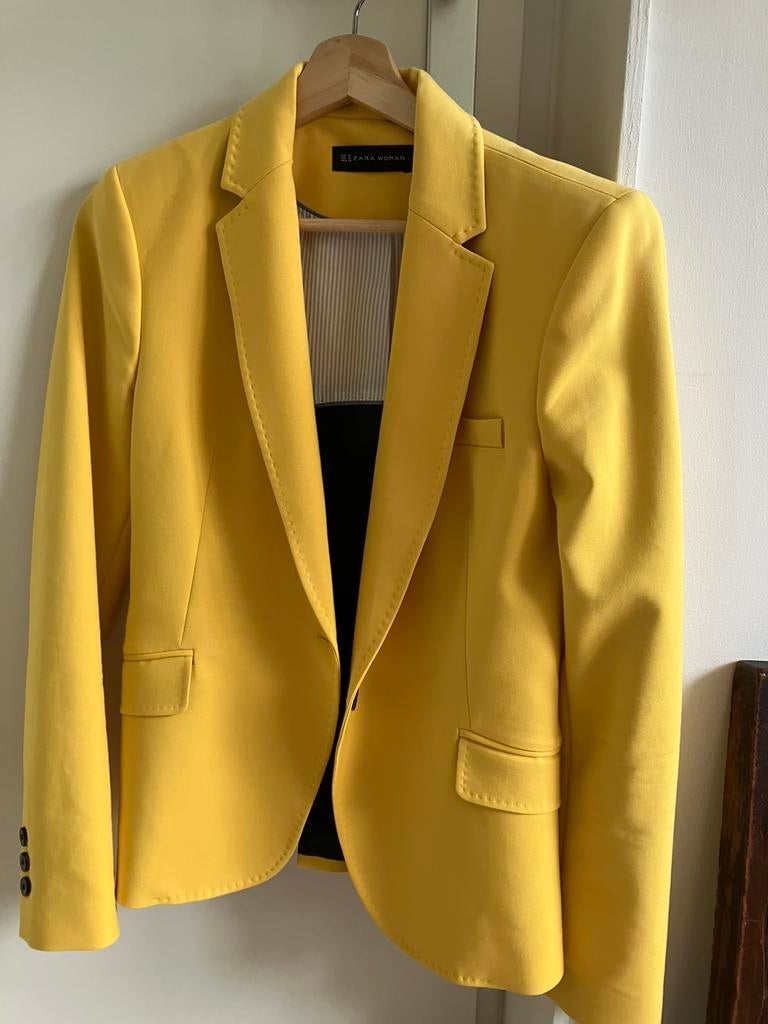 Prachtige gele blazer van Zara, als nieuw, Ophalen of Verzenden, Zo goed als nieuw, Geel
