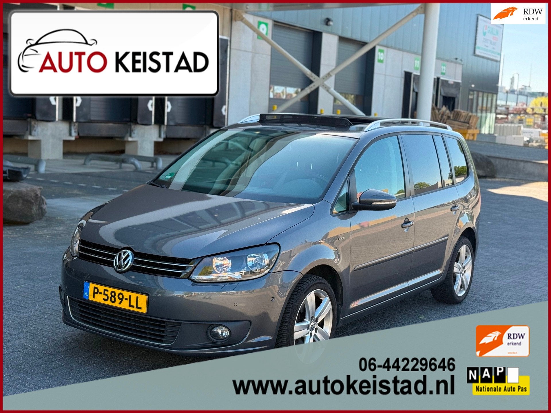 Volkswagen Touran 1.2 TSI HIGHLINE BLUEMOTION CARPLAY/PANORA, Euro 5, Gebruikt, 4 cilinders, Automatische klimaatregeling