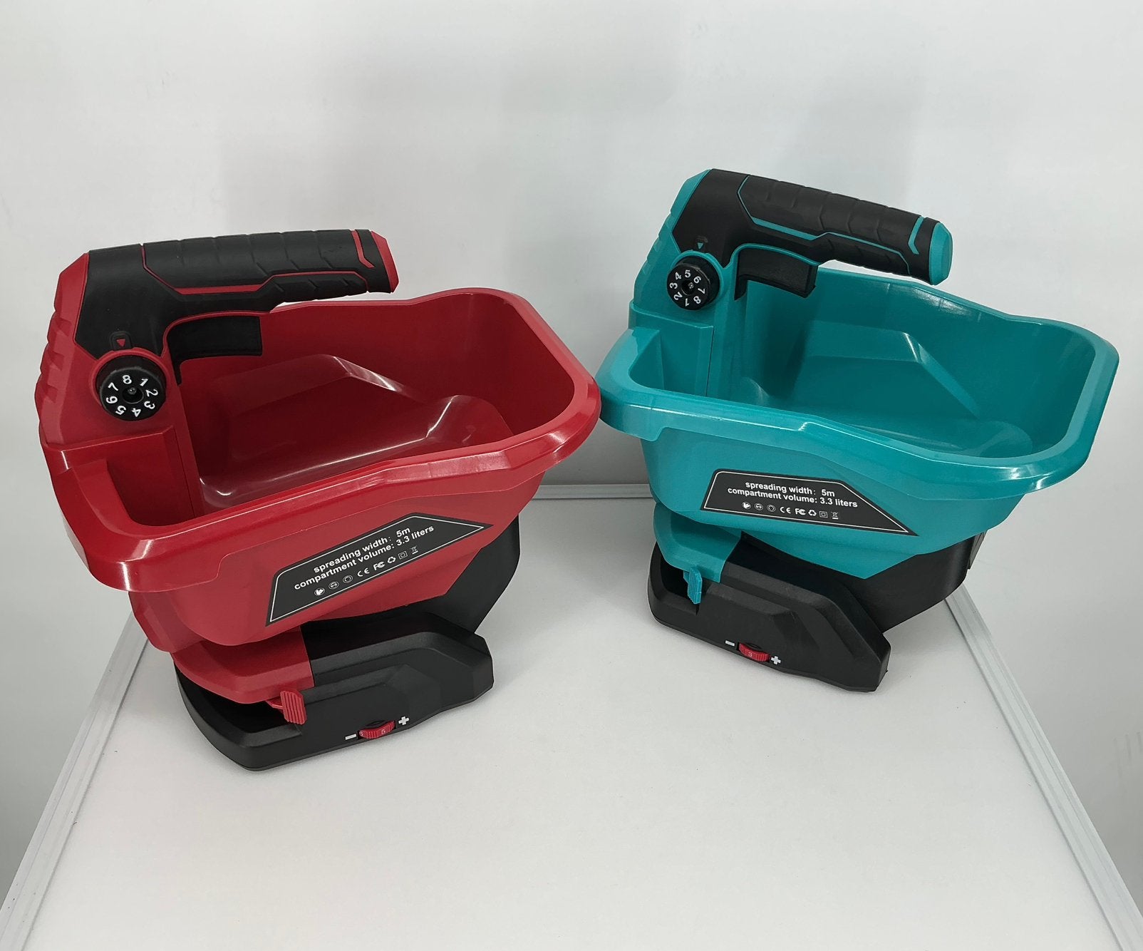 Elektrische Strooier.Nieuw.Werkend op M18v LXT accu.:€ 42,50, Ophalen of Verzenden, Nieuw, Overige soorten
