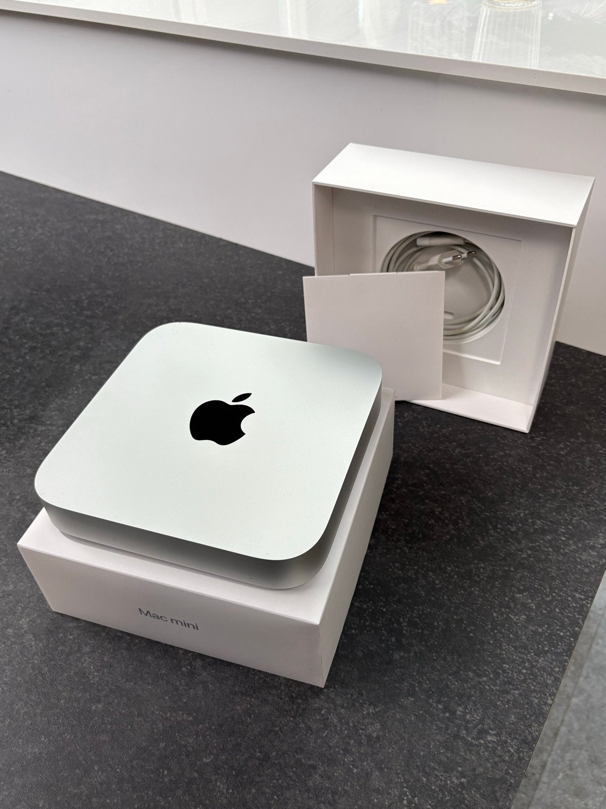 Apple Mac mini M2 (2023) - 8GB RAM, 256GB SSD, Computers en Software, Ophalen of Verzenden, Zo goed als nieuw, Mac Mini, Onbekend