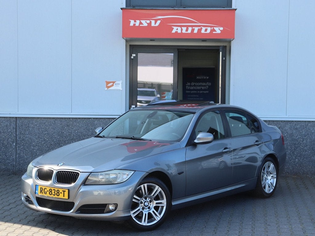BMW 3-serie 318i Executive navi LM airco, Auto's, BMW, Achterwielaandrijving, Bedrijf, Handgeschakeld, 1335 kg