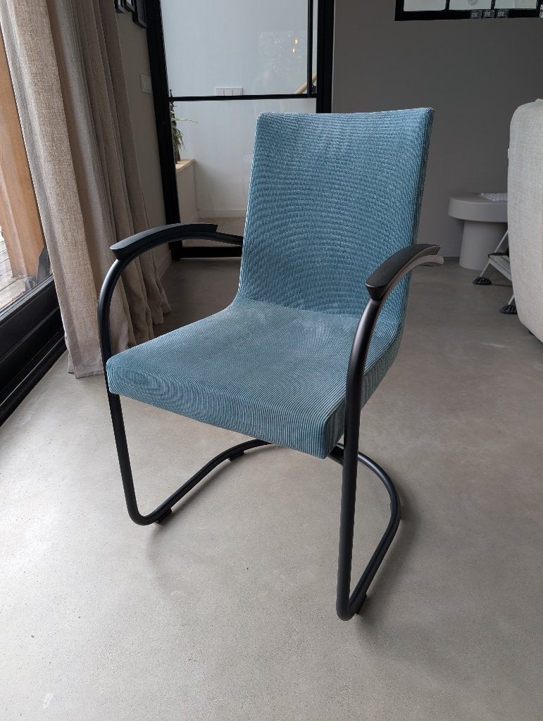 6x Gispen Today 412 RH stoel, Blauw, Kunststof, Ophalen of Verzenden, Zo goed als nieuw