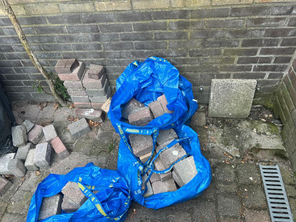 Gratis stenen, Ophalen, Gebruikt, Klinkers, 5 tot 10 m²