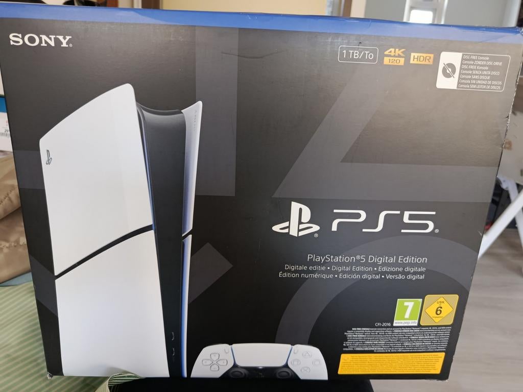 Nieuwe en ongebruikte PlayStation 5 Digital Edition, Spelcomputers en Games, Spelcomputers | Sony PlayStation 5, Ophalen, Nieuw