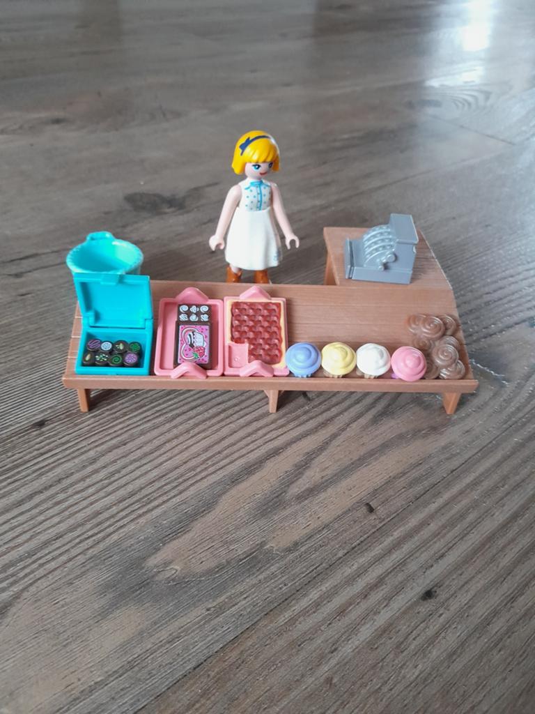 Heel veel playmobil bijna niet mee gespeeld, Ophalen, Zo goed als nieuw