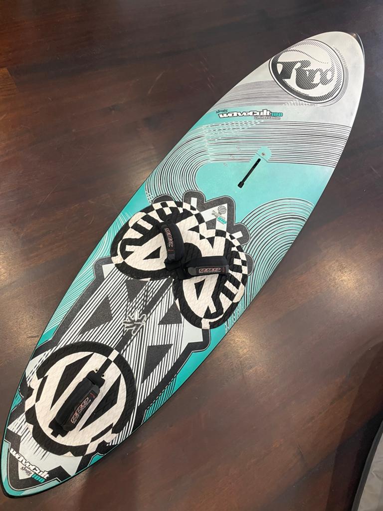 Windsurf board RRD, Watersport en Boten, Windsurfen, Ophalen, Zo goed als nieuw, Minder dan 250 cm, Plank