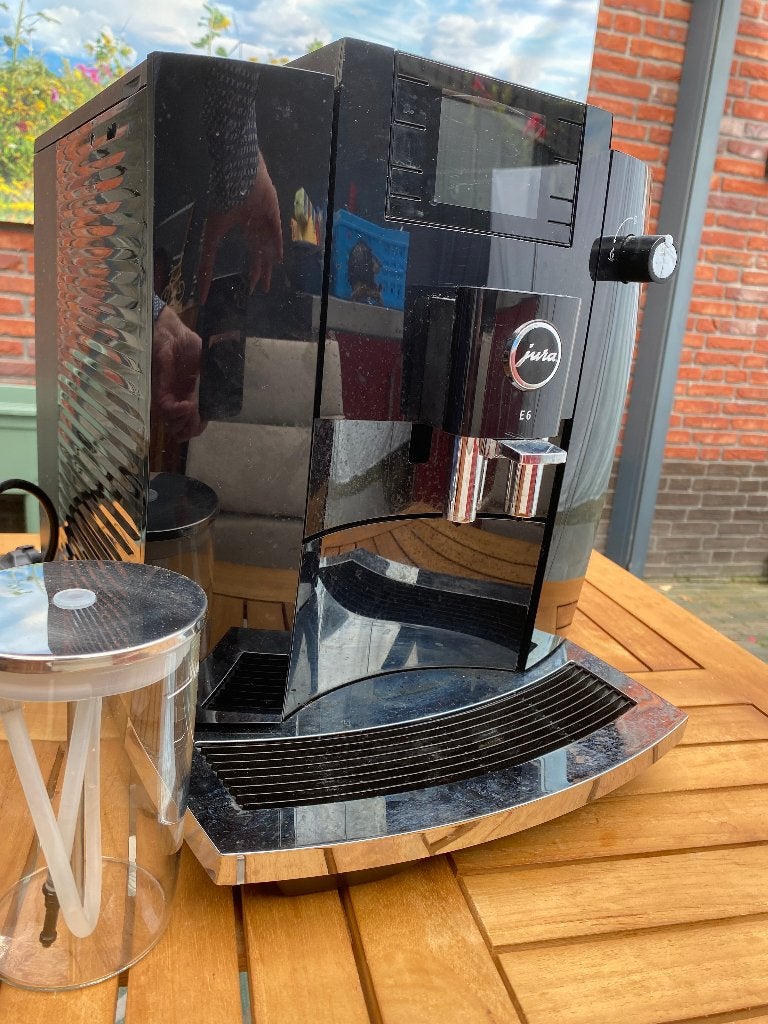 Jura E6 koffieautomaat