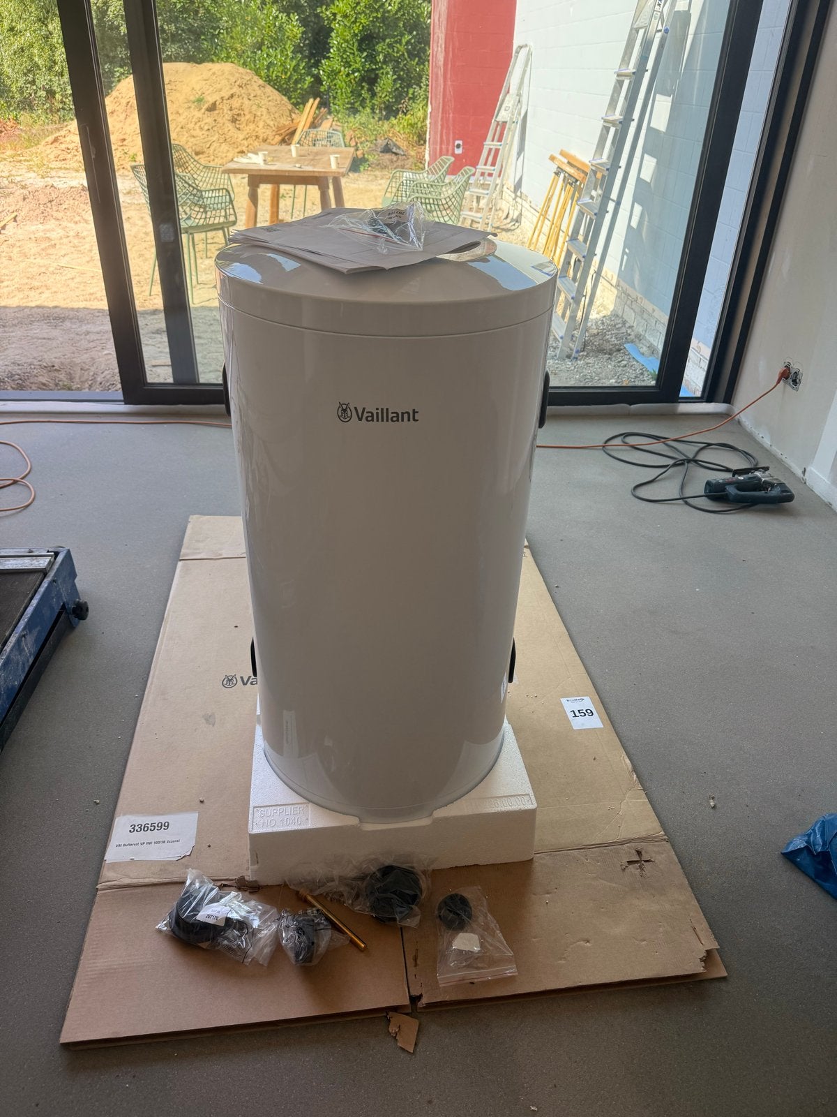 Nieuw - Vaillant - buffervat VP RW 100/3 B, Doe-het-zelf en Verbouw, Geisers en Boilers, Ophalen, 100 liter of meer, Nieuw, Boiler