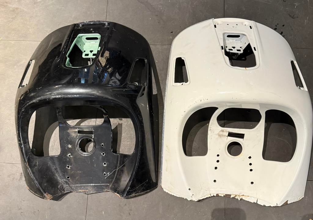 Vespa GTS kappen beenschild treeplank voorkap achterkap, Fietsen en Brommers, Ophalen of Verzenden, Gebruikt
