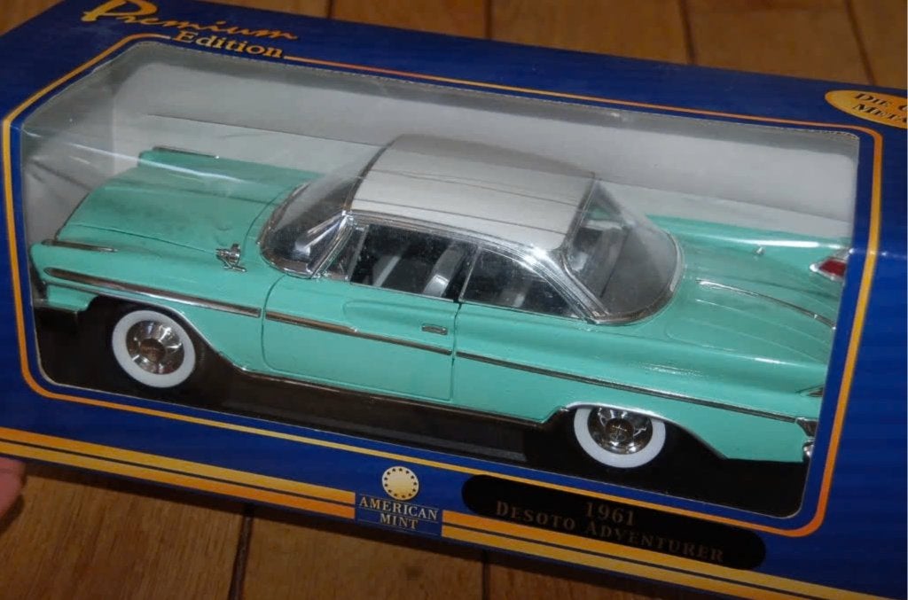 1:18 DESOTO ADVENTURER COUPE American Mint in box WRH, Verzenden, Zo goed als nieuw, Auto, Overige merken