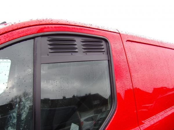 Ventilatierooster set Ford Transit Custom/Tourneo/Nugget, Caravans en Kamperen, Camper-accessoires, Buurserstraat 15 A, 7481 EG,Haaksbergen