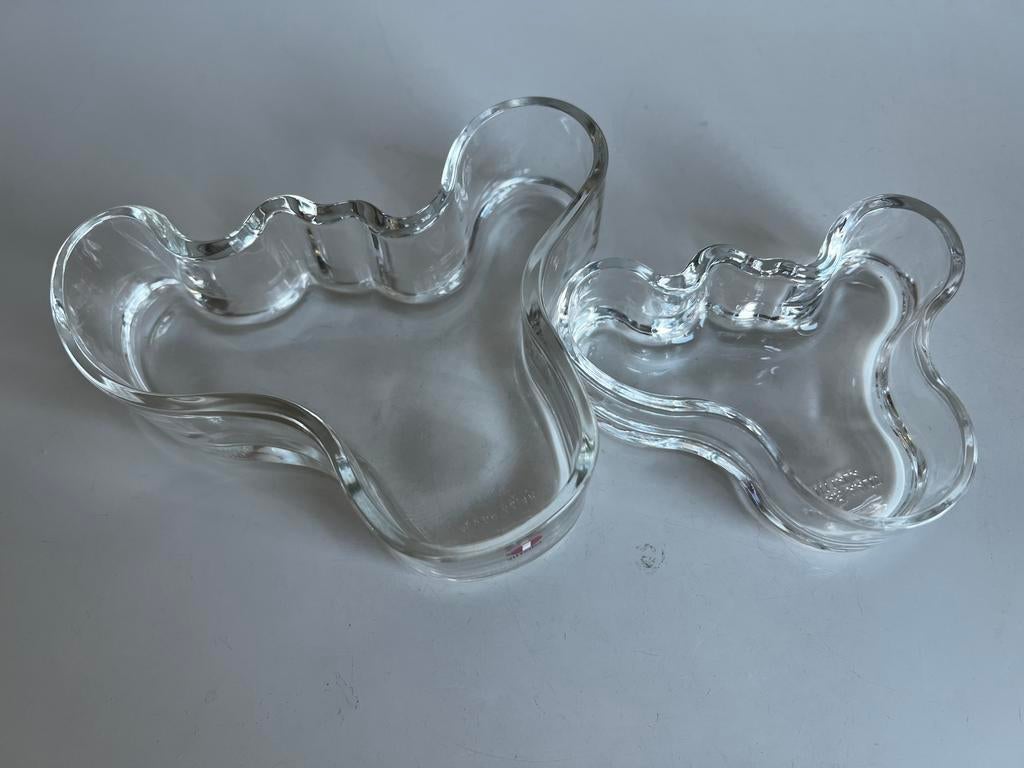 2 Fins Design Iittala Aalto Glas Schaal Transparant S en M, Huis en Inrichting, Woonaccessoires | Schalen en Manden, Schaal, Ophalen of Verzenden
