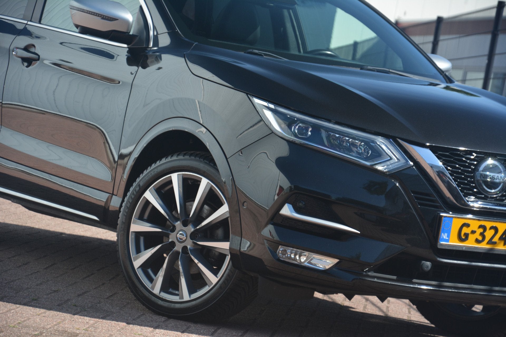 Nissan QASHQAI 1.3 DIG-T Tekna | Navigatie | Leer | Panorama, Auto's, Nissan, Gebruikt, 4 cilinders, 1290 kg, 160 pk