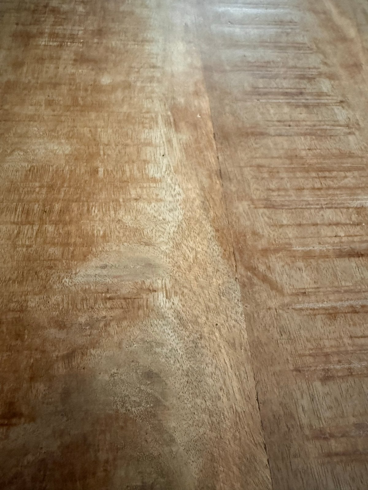 Foto 4 van Eettafel met bank en stoelen - Be Pure