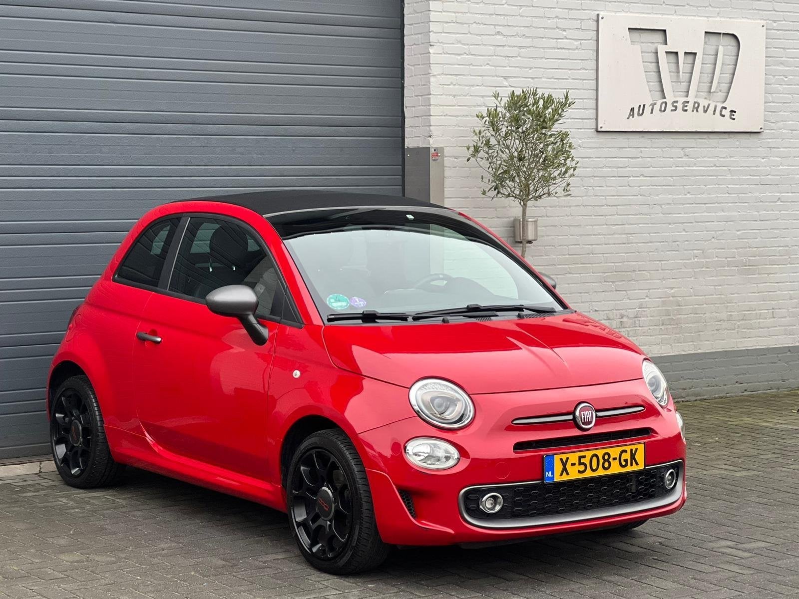 Fiat 500 1.2 Sport|Cabrio|92083KM|PDC|Airco|Leder|Nieuwe APK, Voorwielaandrijving, Gebruikt, 4 cilinders, Emergency brake assist