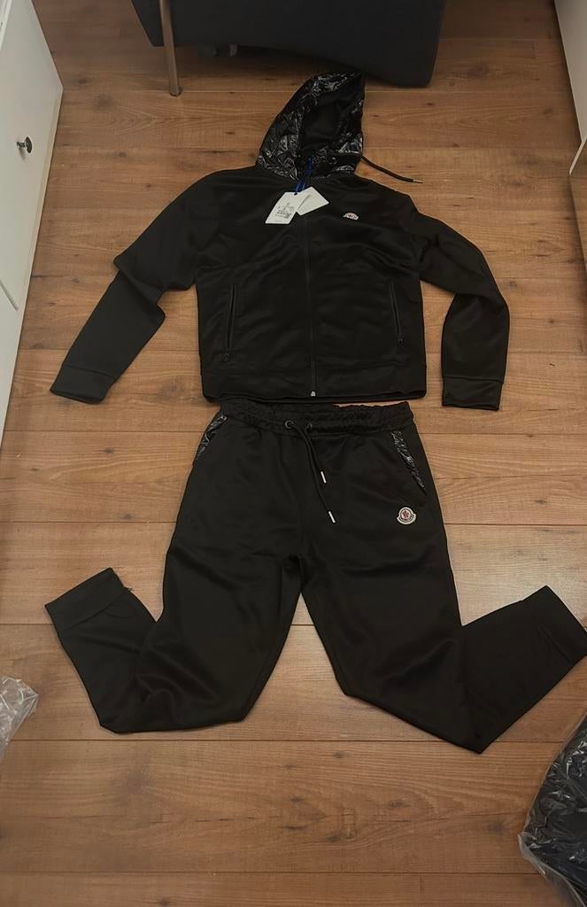 Moncler trainingspak M, Kleding | Heren, Maat 48/50 (M), Zwart, Ophalen of Verzenden, Zo goed als nieuw