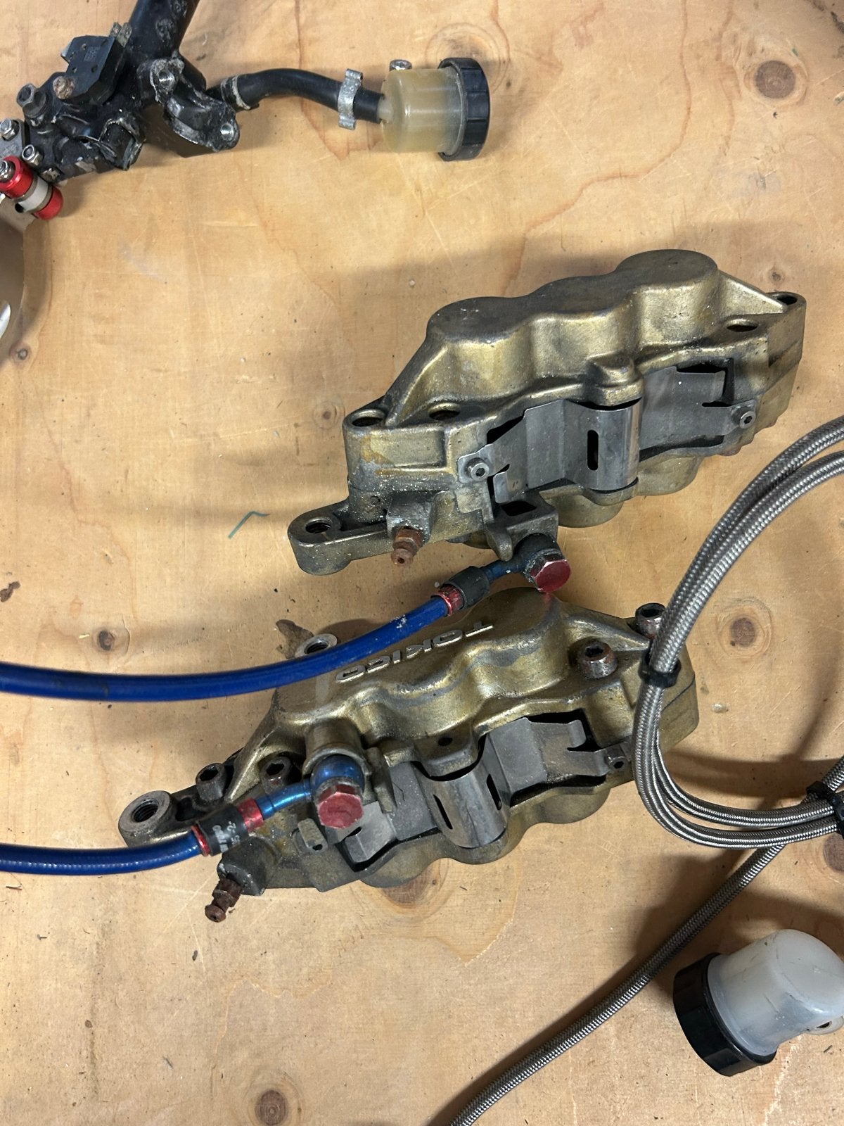 Complete set remklauwen voor en achter ZZR 1100 bj 99, Ophalen of Verzenden, Gebruikt