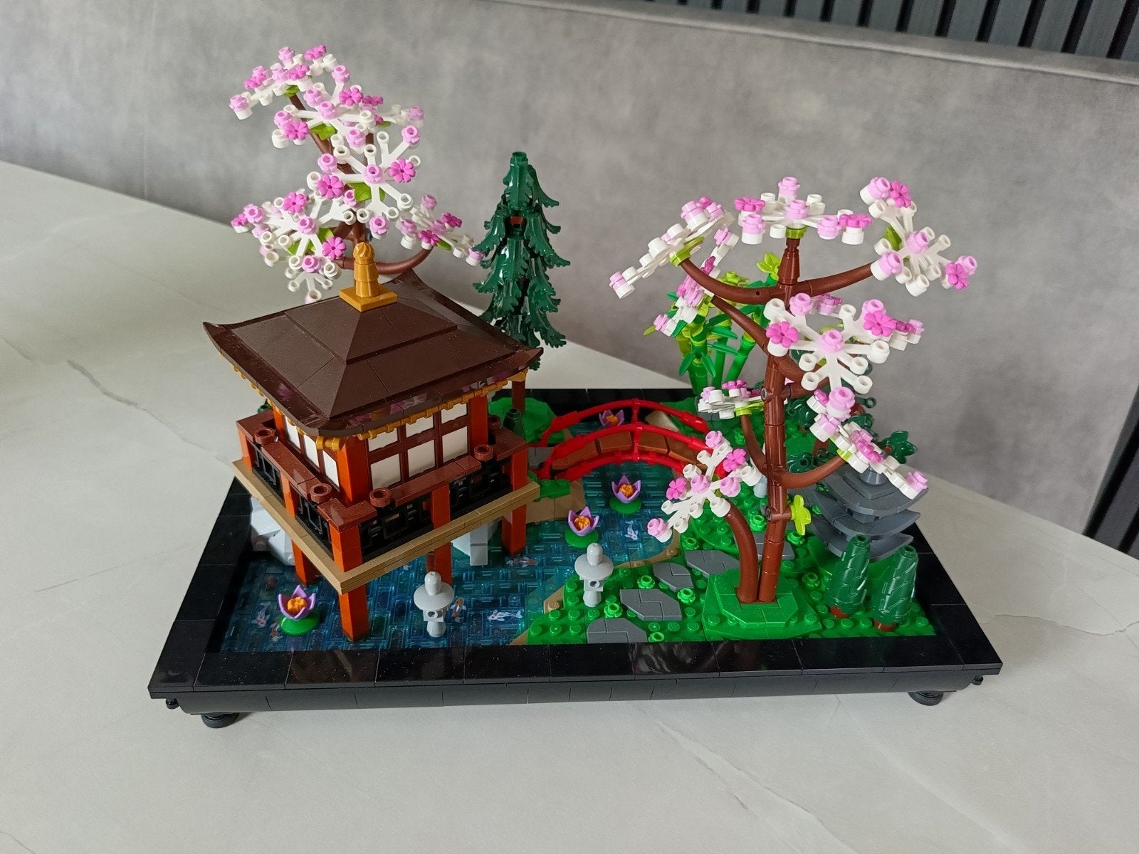 Lego Icons 10315 Tranquil Garden - Zo goed als nieuw, Inclusief instructies, Lego, Ophalen of Verzenden, Zo goed als nieuw