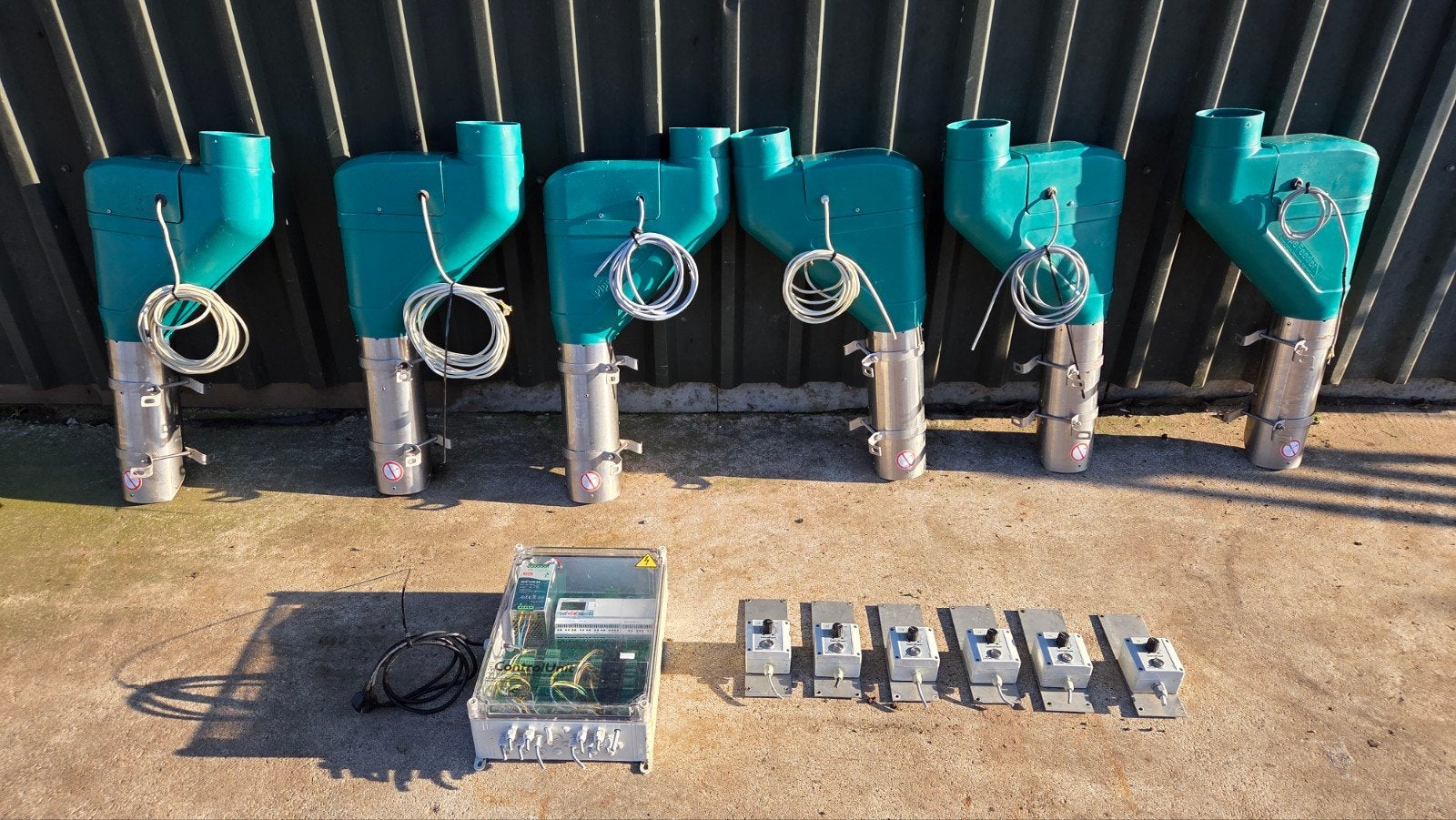6x Hanskamp Pipefeeder, Ophalen, Gebruikt