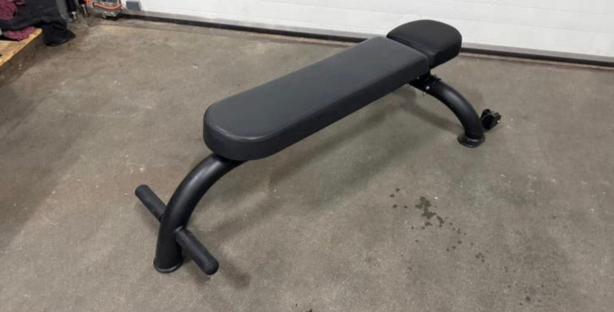 Matrix Vlakke Fitness Bank met wieltje, Ophalen, Gebruikt, Fitnessbank