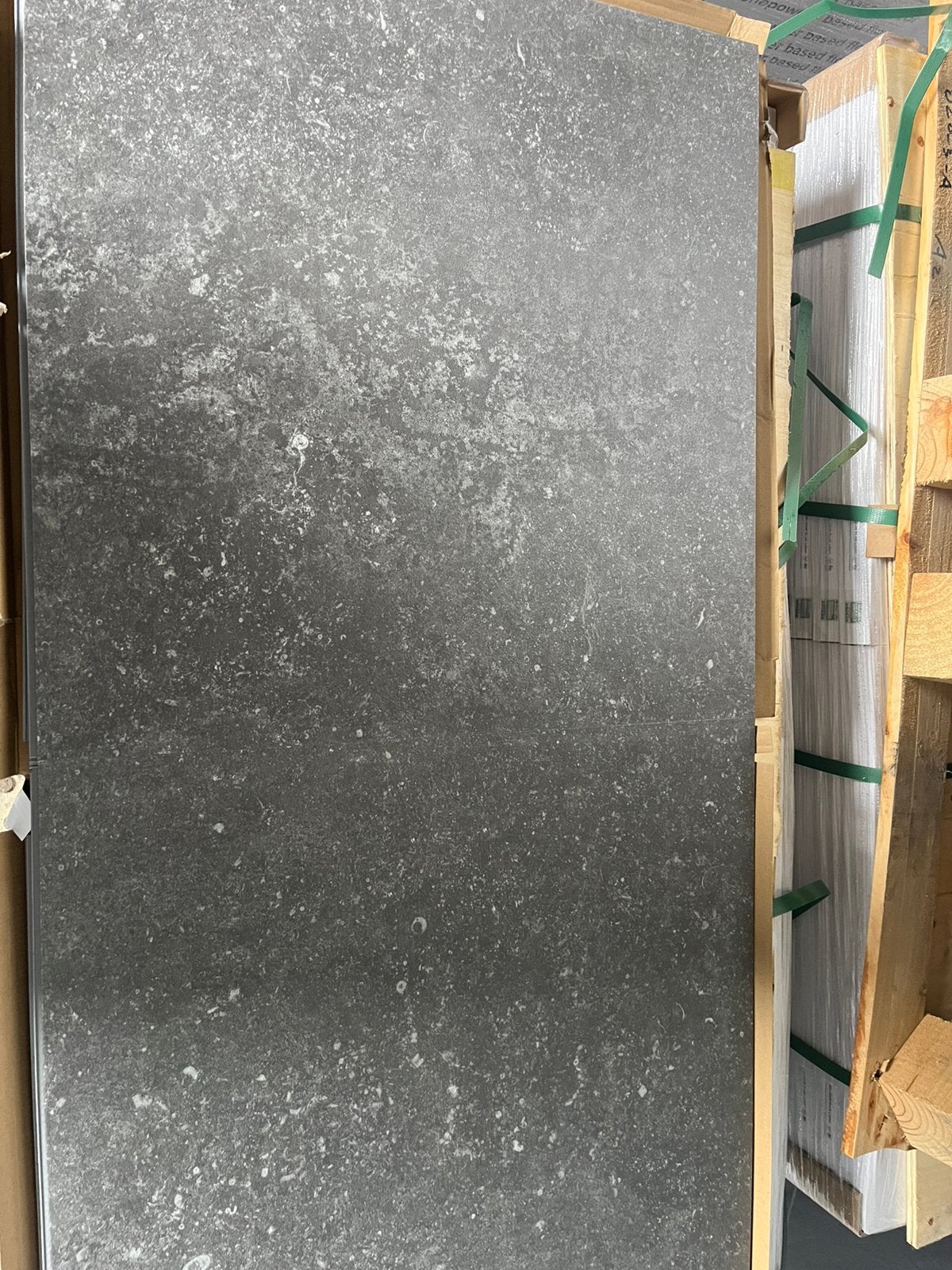 RoVa Royal SPC tegelvloer 60x60 natuursteenlook, Doe-het-zelf en Verbouw, Ophalen, Nieuw, Overige materialen, Vloertegels