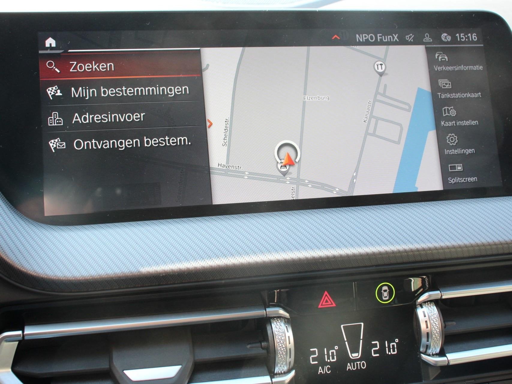 BMW 1 Serie 118i Automaat High Executive Navigatie Cruise Co, Auto's, BMW, 136 pk, Gebruikt, Zwart, Bedrijf