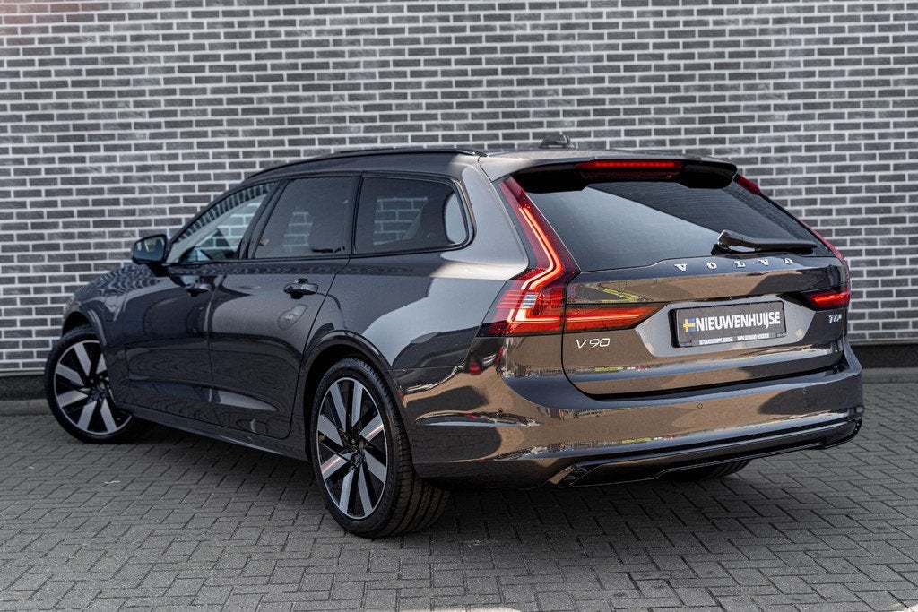 Volvo V90 2.0 T6 Plug-in hybrid AWD Plus Dark | Adaptieve Cr, Auto's, Volvo, 12 maanden, Euro 6, 4 cilinders, 180 min