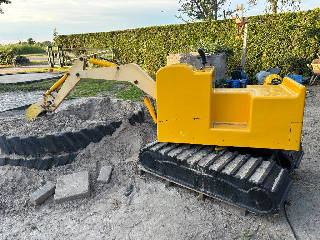 Speelgoed graafmachine 220 volt, Ophalen, Gebruikt, Met geluid