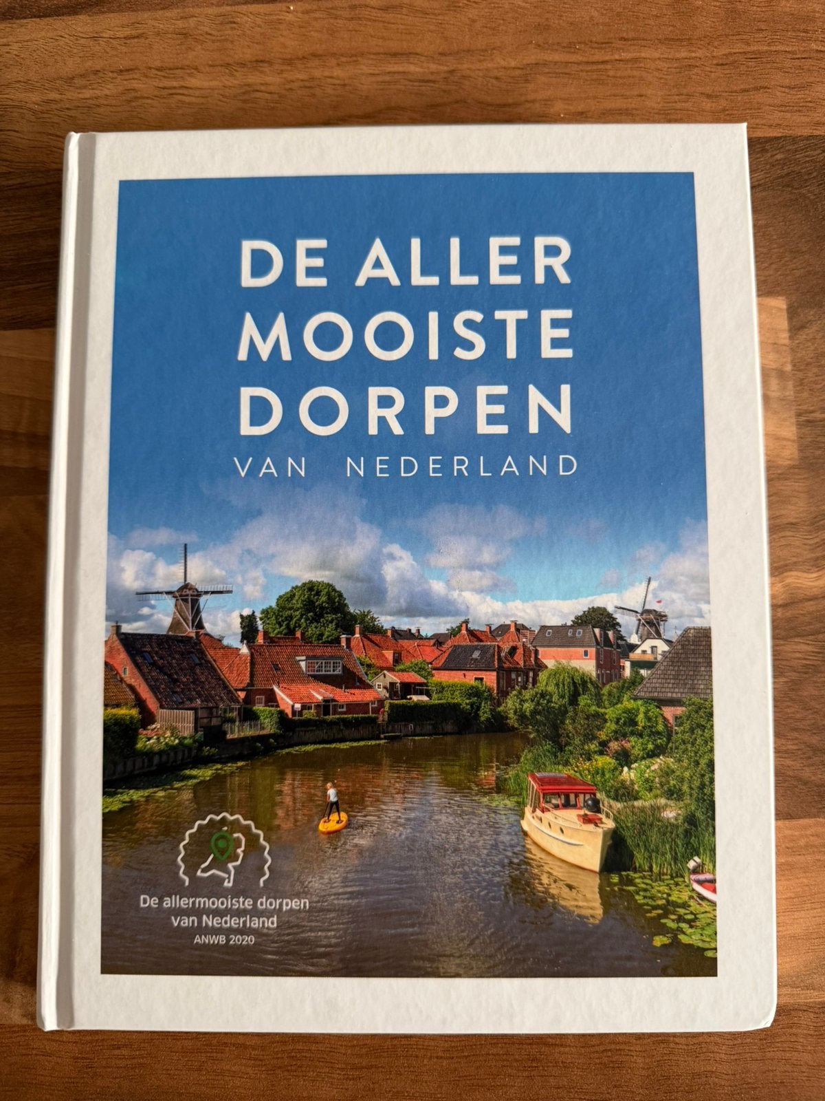 De allermooiste dorpen van Nederland, Ophalen of Verzenden, Zo goed als nieuw, Benelux