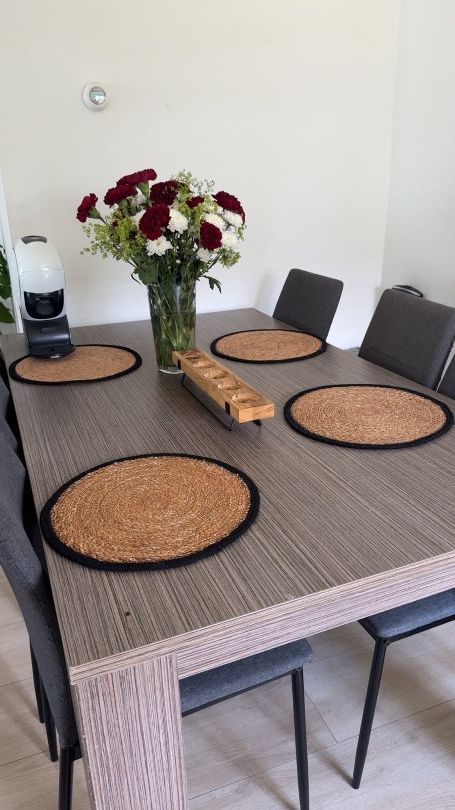 Moderne eettafel met 4 stoelen - Zo goed als nieuw, 100 tot 150 cm, Zo goed als nieuw, Vier personen, Rechthoekig