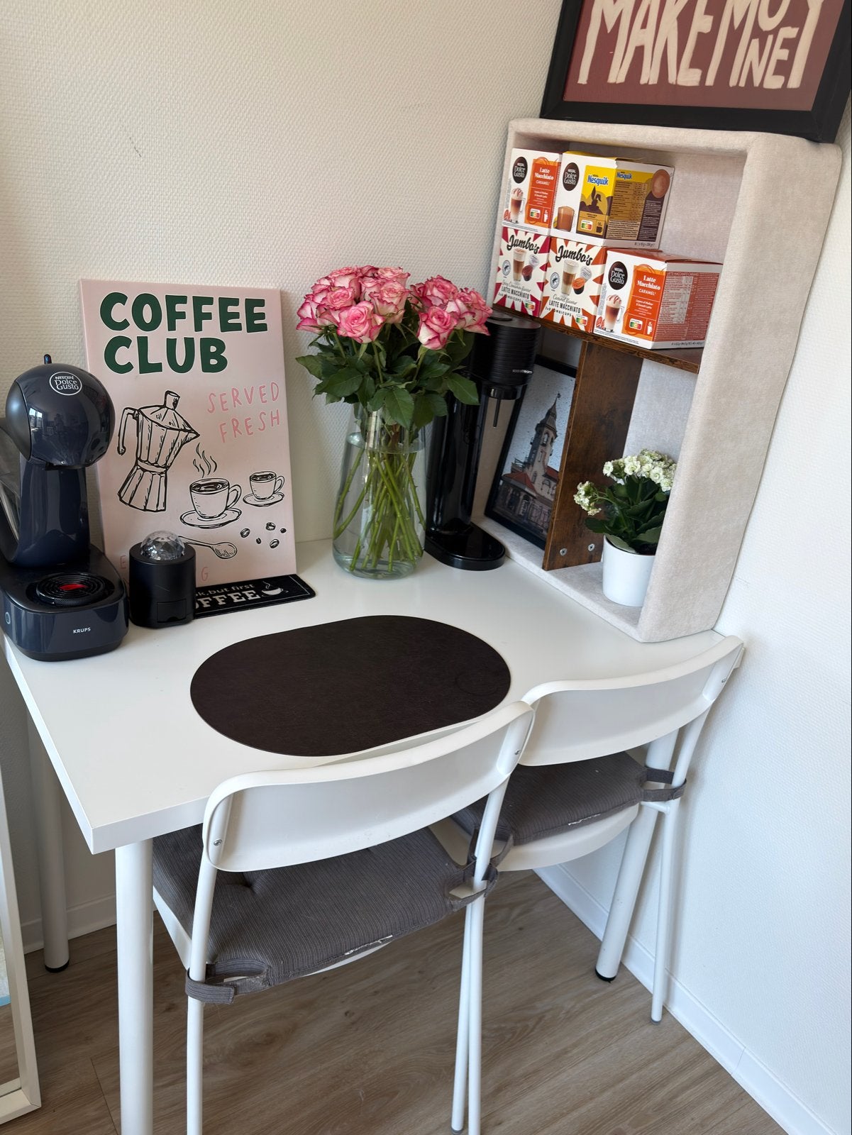 Ikea eettafel met twee stoelen, Huis en Inrichting, Ophalen, Kunststof, Tot twee personen, 50 tot 100 cm