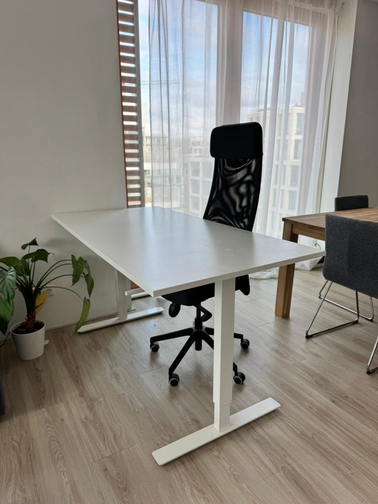 IKEA SKARSTA/TROTTEN Zit-sta bureau (160x80), Ophalen, Zit-sta bureau, Spaanplaat of MDF, In hoogte verstelbaar