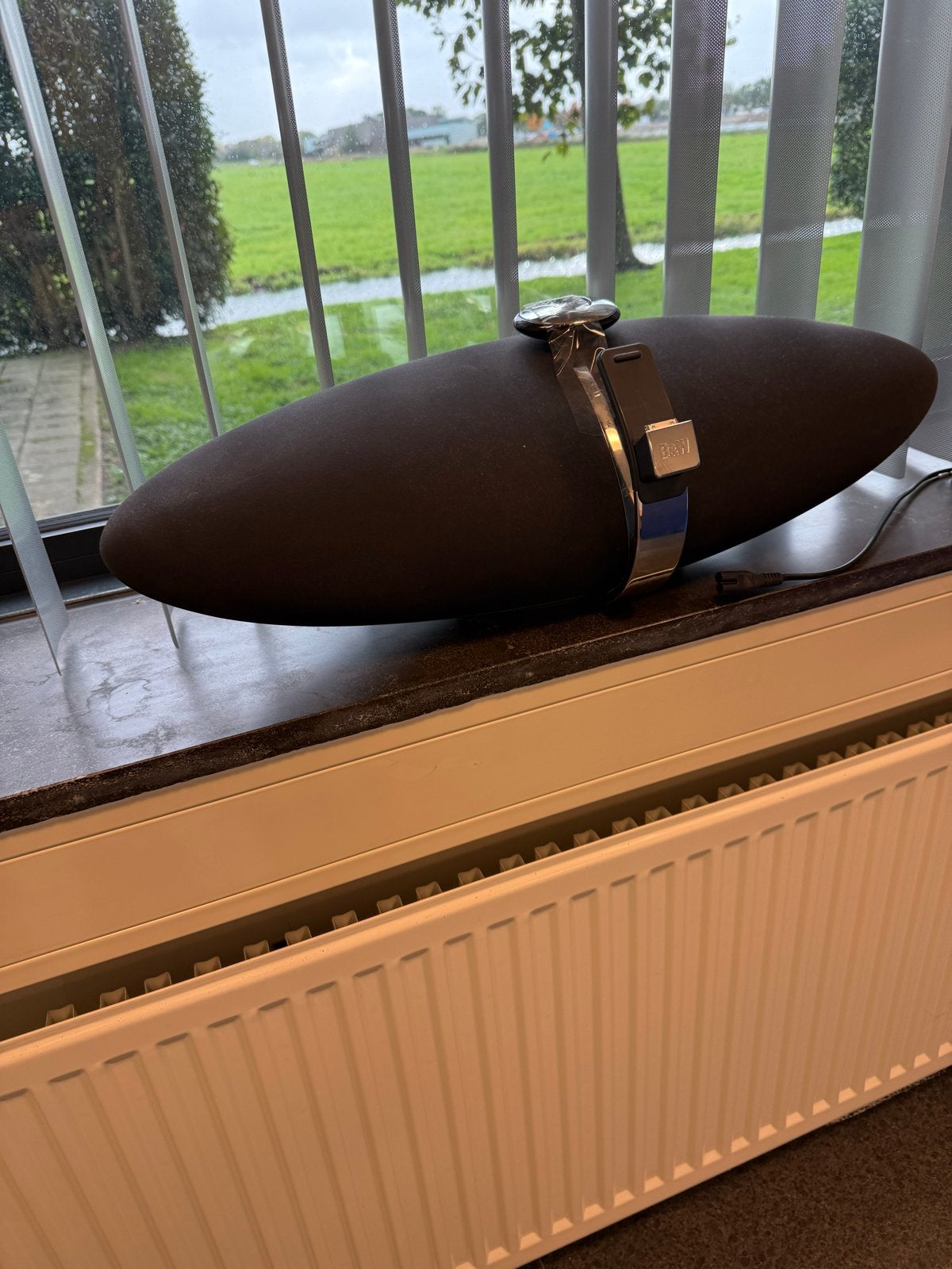 Bowers & Wilkins Zeppelin met afstandsbediening en snoer (m2457937116 ...
