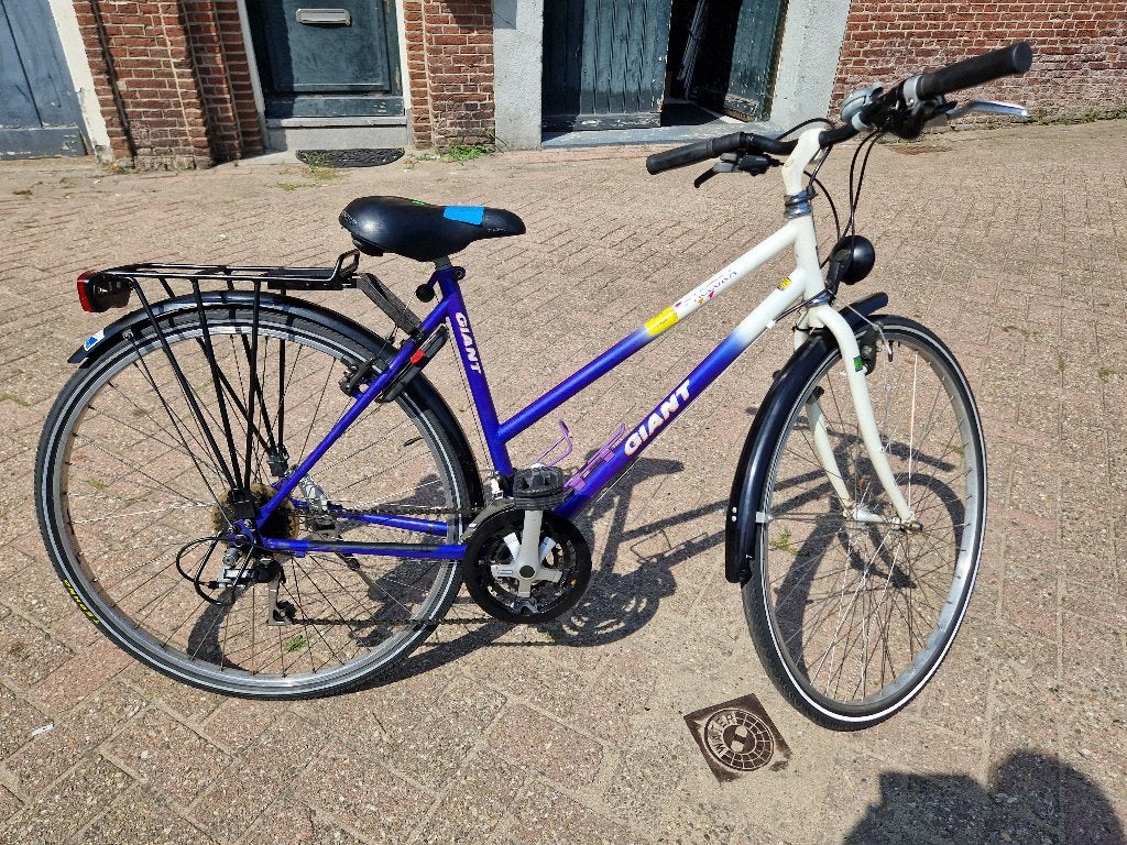 Koop bij ons uw dames sportfiets en steun gelijk de Stg.!, Ophalen, Zo goed als nieuw, Minder dan 10 versnellingen, Overige merken