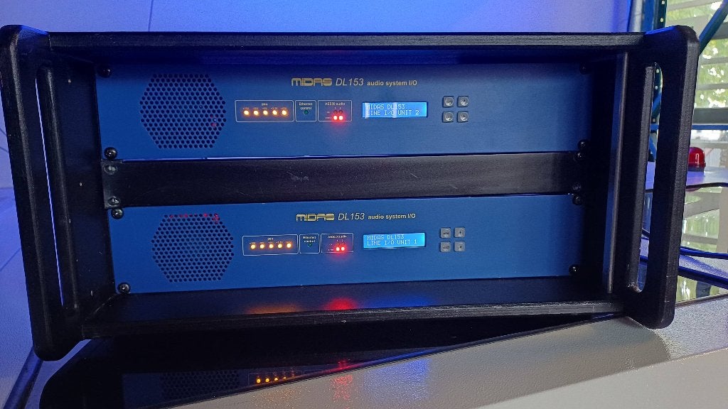 2 x Midas DL153 set, Muziek en Instrumenten, Mengpanelen, Ophalen of Verzenden, Zo goed als nieuw, 20 kanalen of meer