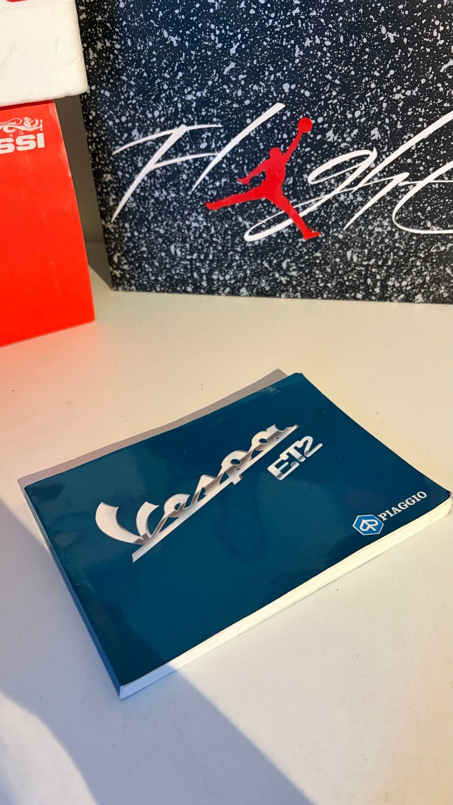 Vespa ET2 Piaggio Handleiding - Technische Gegevens, Ophalen of Verzenden, Zo goed als nieuw