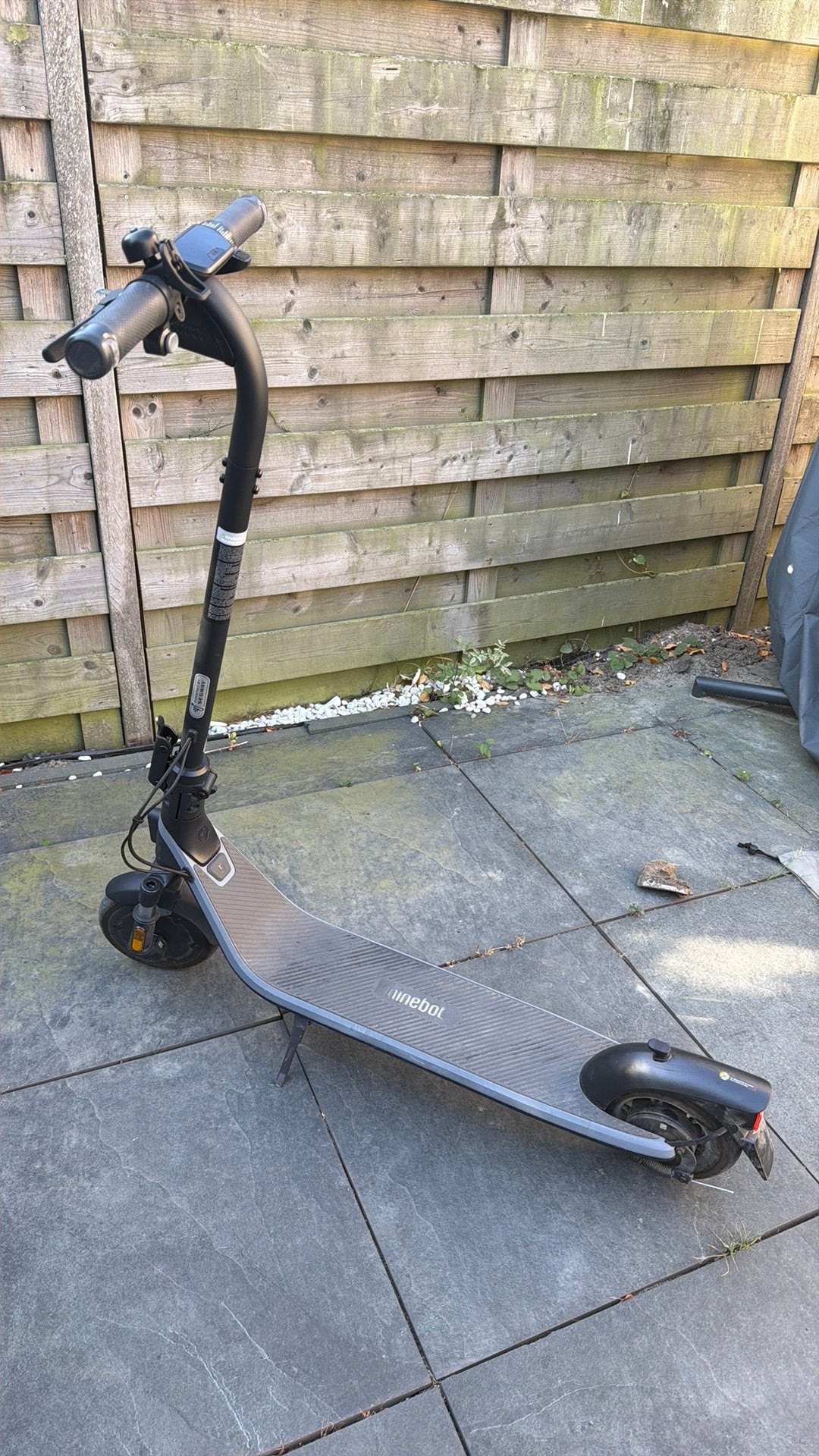 Nine bot step zgan, Ophalen, Zo goed als nieuw, Elektrische step (E-scooter)