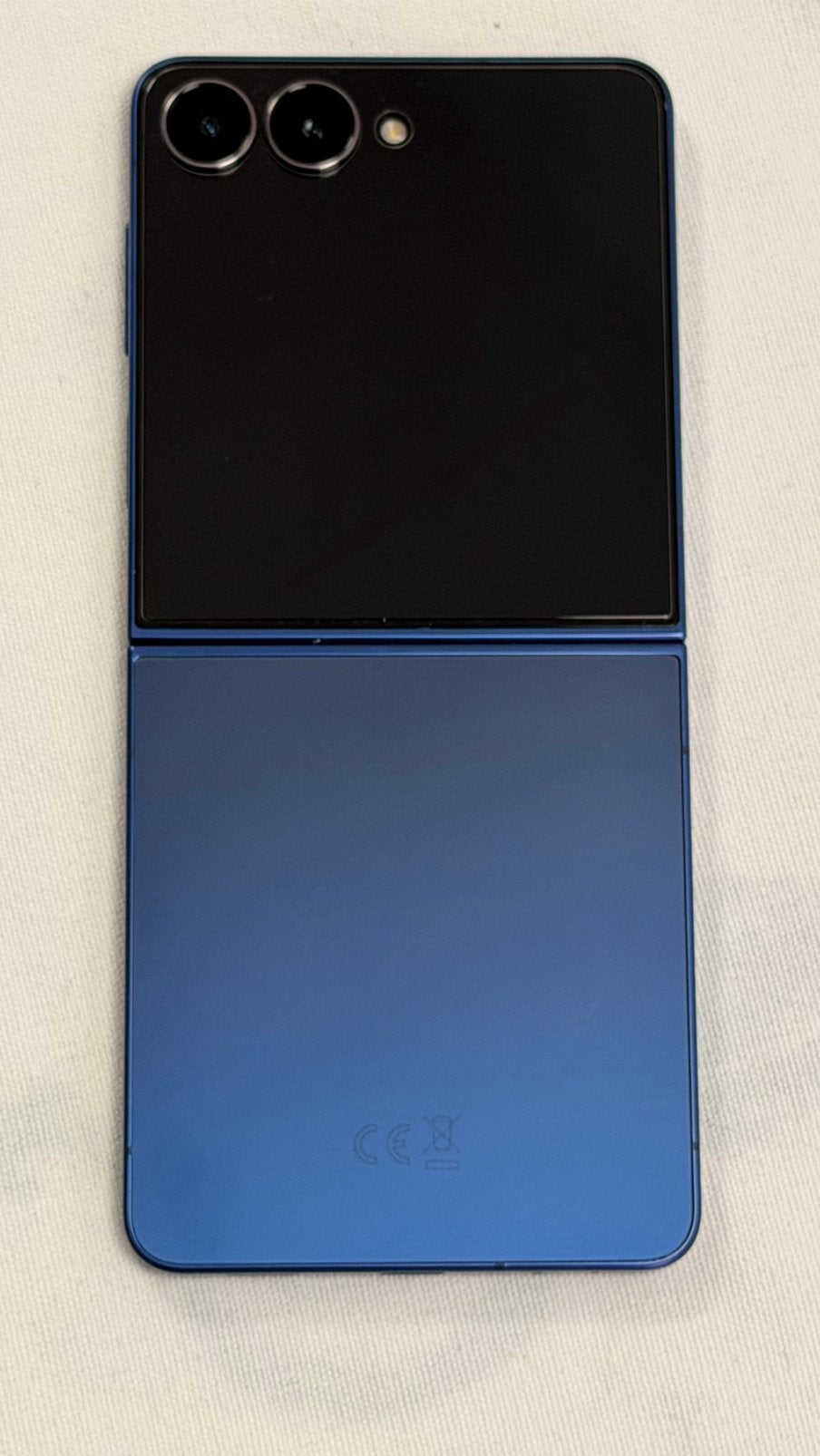 Samsung Galaxy Z Flip7 256GB Blue Shadow 100% Battery, Telecommunicatie, Blauw, Touchscreen, Ophalen of Verzenden, Zo goed als nieuw