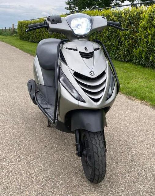 Piaggio zip 4 takt 50cc, Fietsen en Brommers, Scooters | Piaggio, Ophalen, Gebruikt, Maximaal 45 km/u, Zip