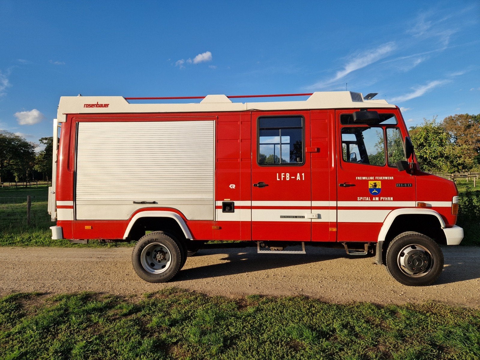 Mercedes 814 DA 4x4 – 22.000 km – 6-pers. camper – roestvrij, Auto's, 136 pk, Vierwielaandrijving, Particulier, 3972 cc