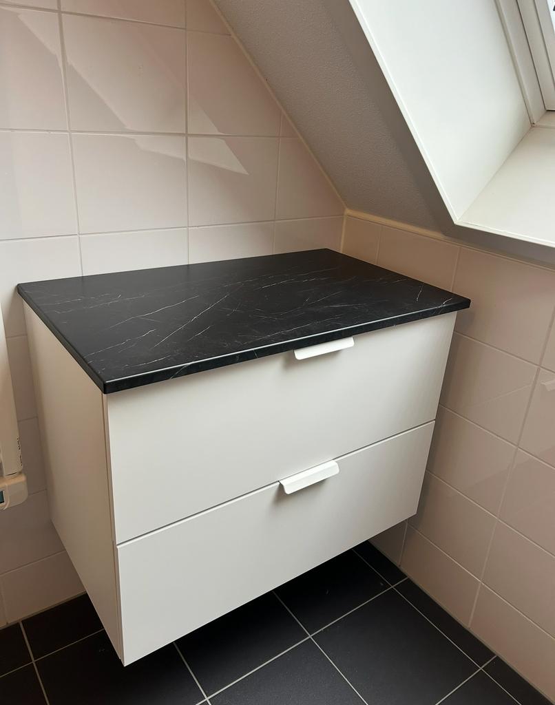 IKEA Badkamer Meubel met Lades en Zwart Marmerlook Blad, Huis en Inrichting, Badkamer | Badkamermeubels, Ophalen, 50 tot 100 cm