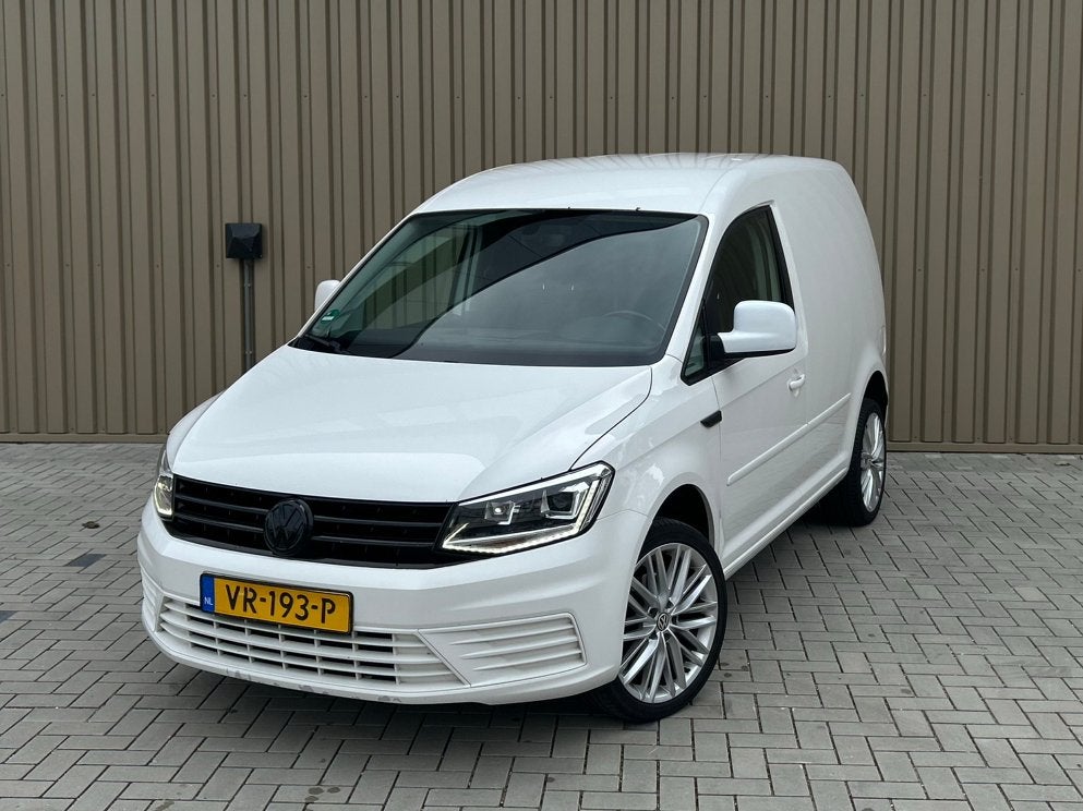 Volkswagen Caddy Highline 2016 130PK Xenon, 4 cilinders, 700 kg, Volkswagen, 1417 kg