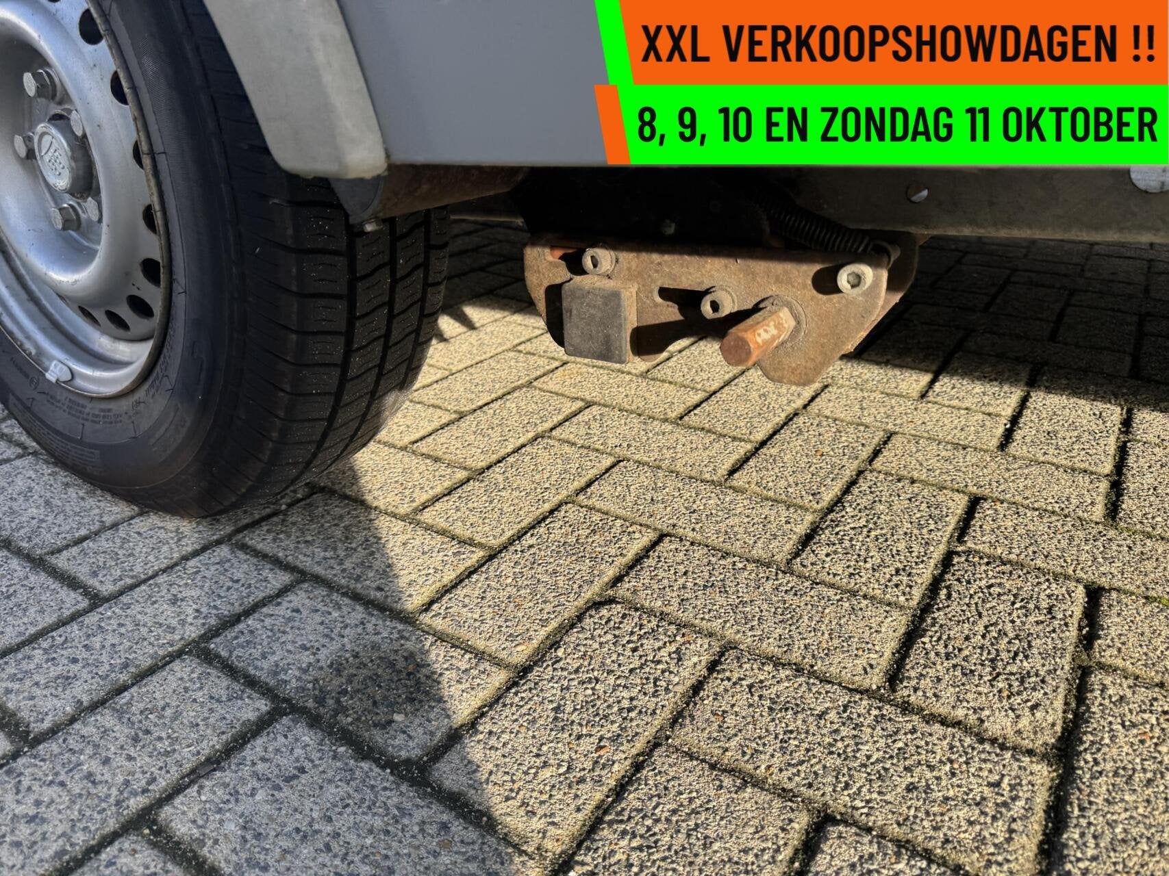 Sunlight CAPRON - XXL VERKOOPSHOW 1,2,3 & 4 OKT. 10-17 UUR, Caravans en Kamperen, Sunlight, Rondzit, Bedrijf, Hordeur